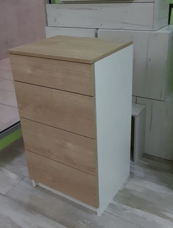 Изработка на шкаф за антре с 4 чекмеджета